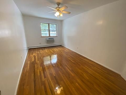 3rd image of 1541 74th St #1