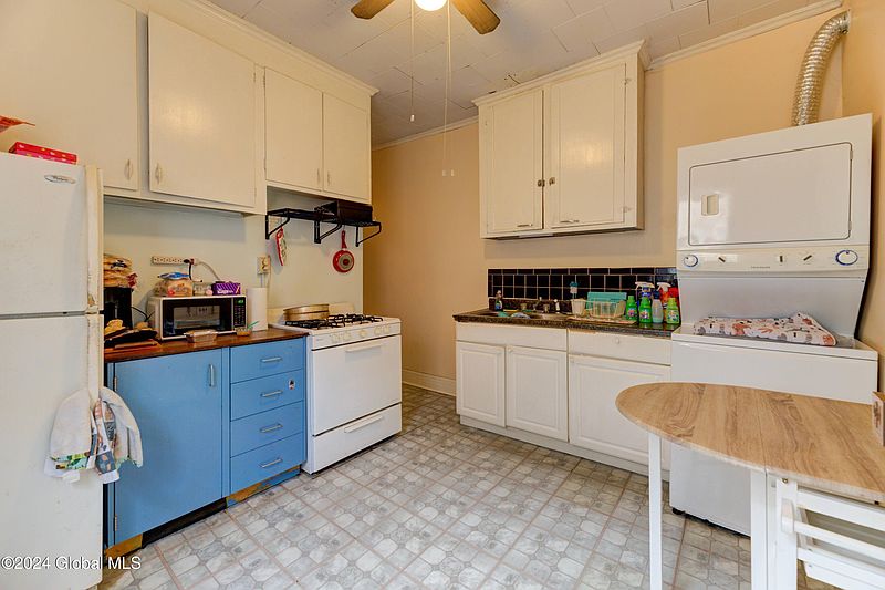 3rd image of 308 E Main Street