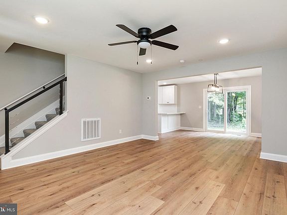 2nd image of 111 Chestnut Rd
