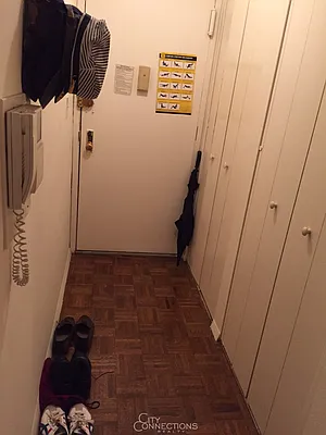 Rented by City Connections Realty | media 16