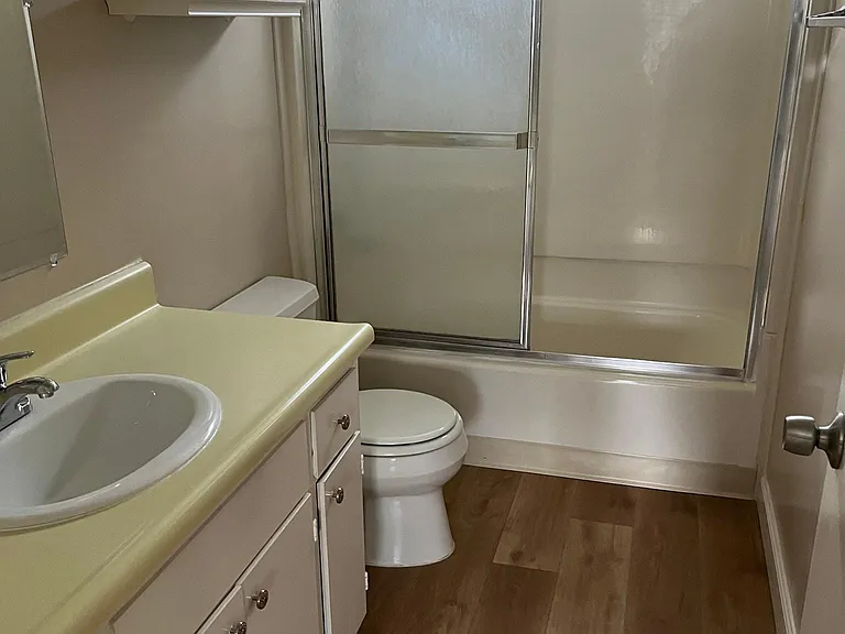 1567 Market St #1 — Photo 9