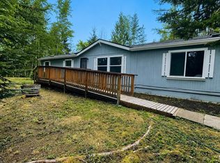71 E Richardson Rd, Belfair, WA 98528