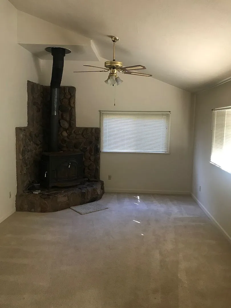 Lower Pioneer Home — Photo 3
