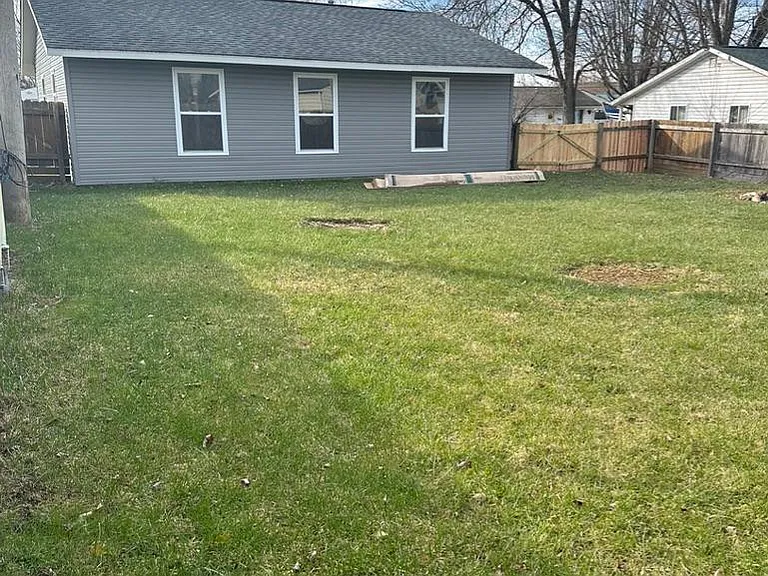 130 Meadow Ln — Photo 8