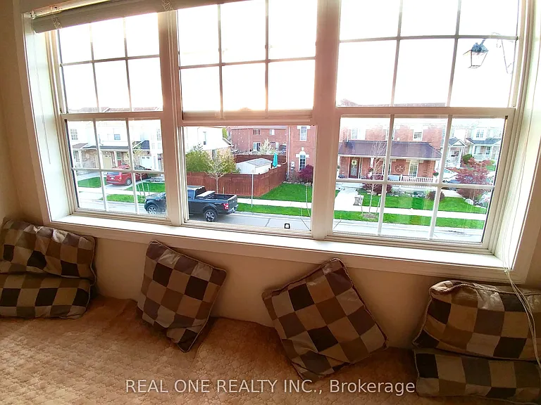 667 Bennett Blvd — Photo 12
