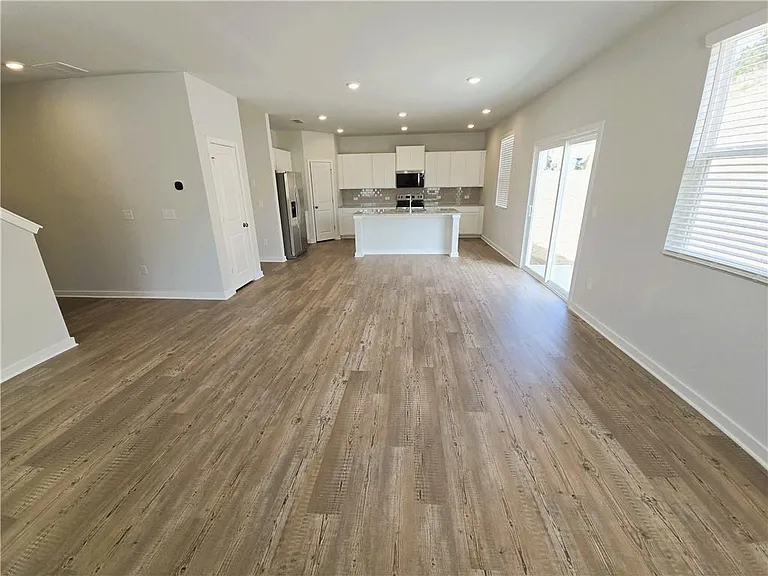 5539 Rosehall Pl — Photo 4