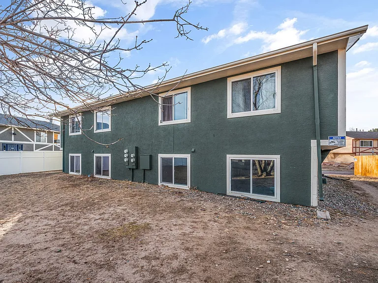 3445 Cochran Dr #B — Photo 17