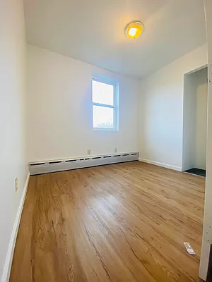 Rented by Aviram Garma, LREB | media 12