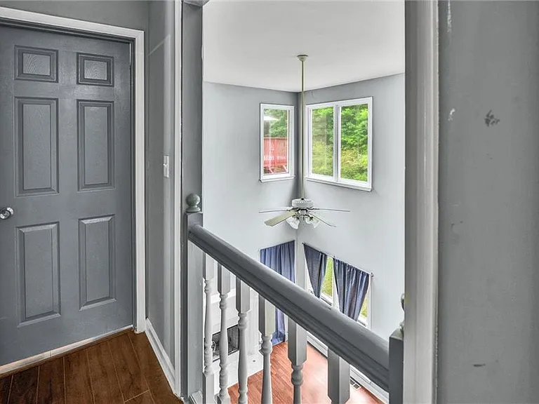 514 Rams Ct — Photo 30
