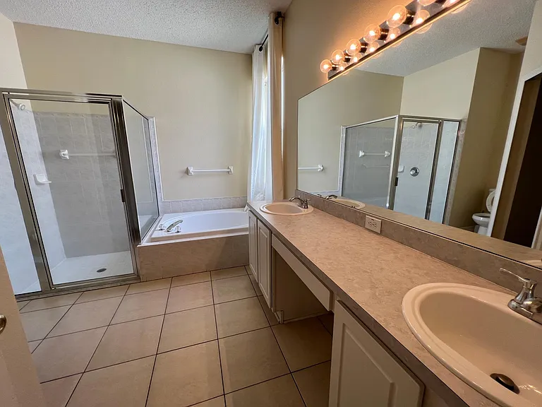 10407 Glen Willow Ln — Photo 14