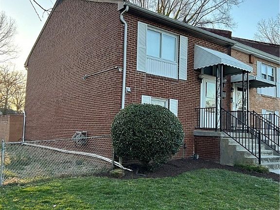 4th image of 2107 Binford Ln