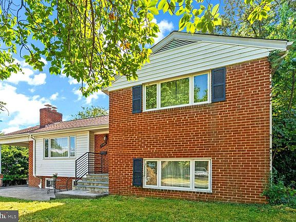 4th image of 2306 Barbour Rd