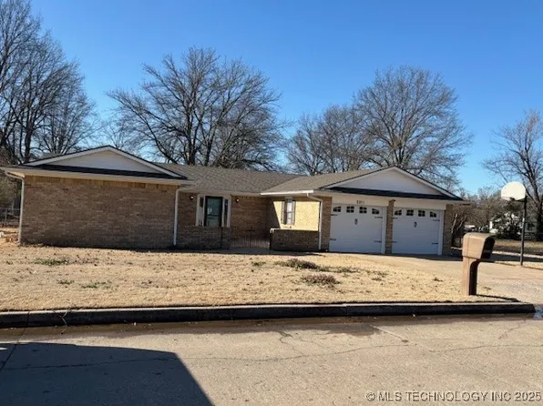 2201 Nebraska St, Muskogee, OK 74403