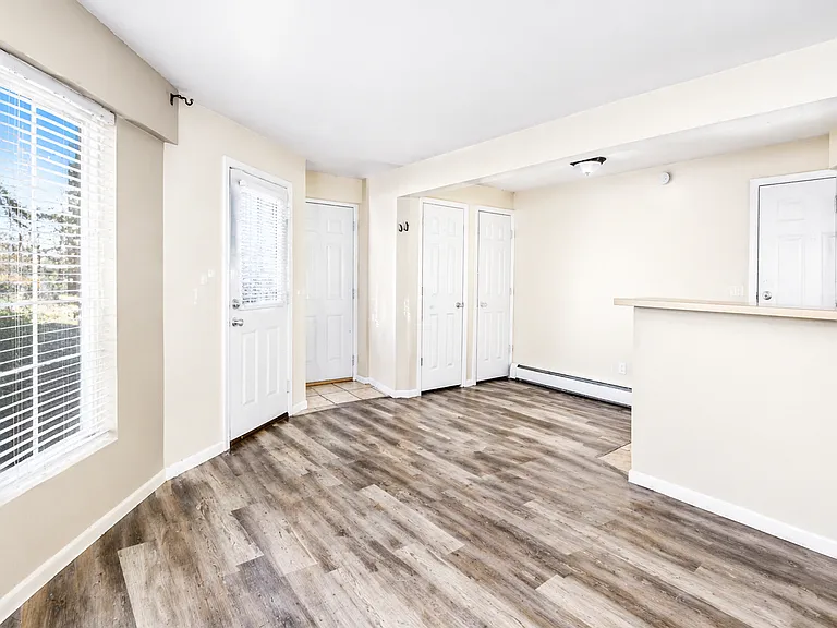 1225 Yosemite St — Photo 4