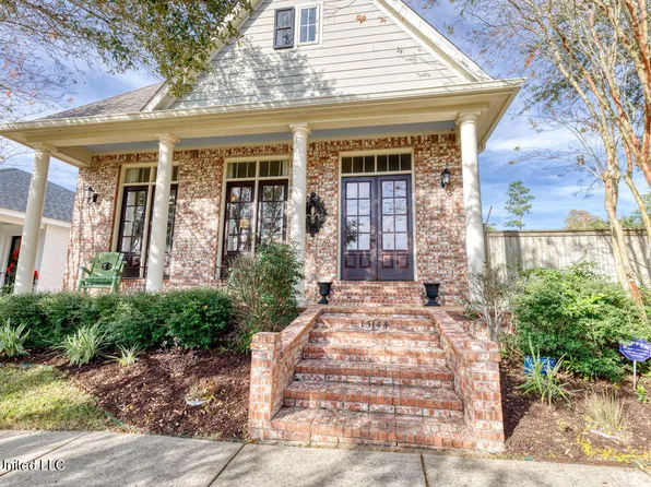 13144 Charlotte St, Biloxi, MS 39532