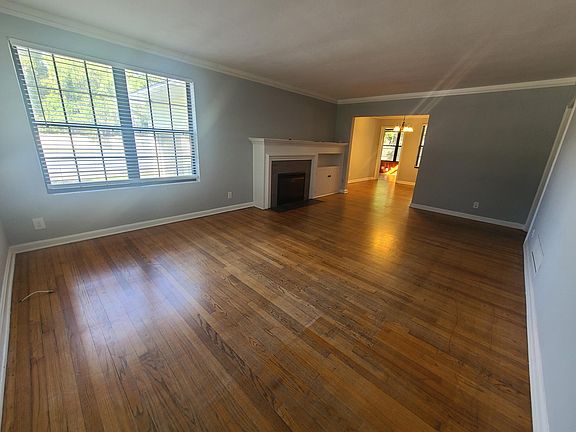 4th image of 1903 San Marie Dr S