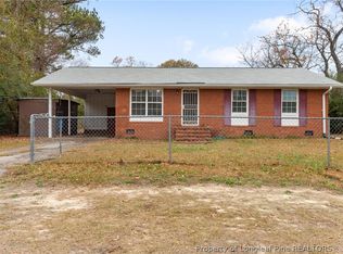 2703 E Brinkley Dr, Spring Lake, NC 28390