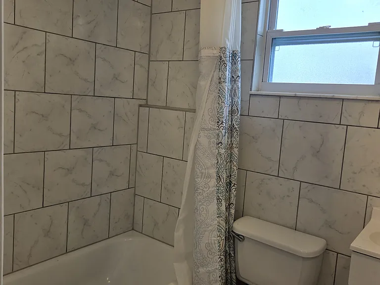 4836 Flora Ave — Photo 7