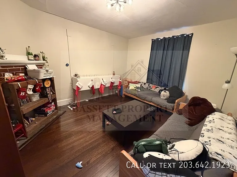 2 Homestead Ave — Photo 9
