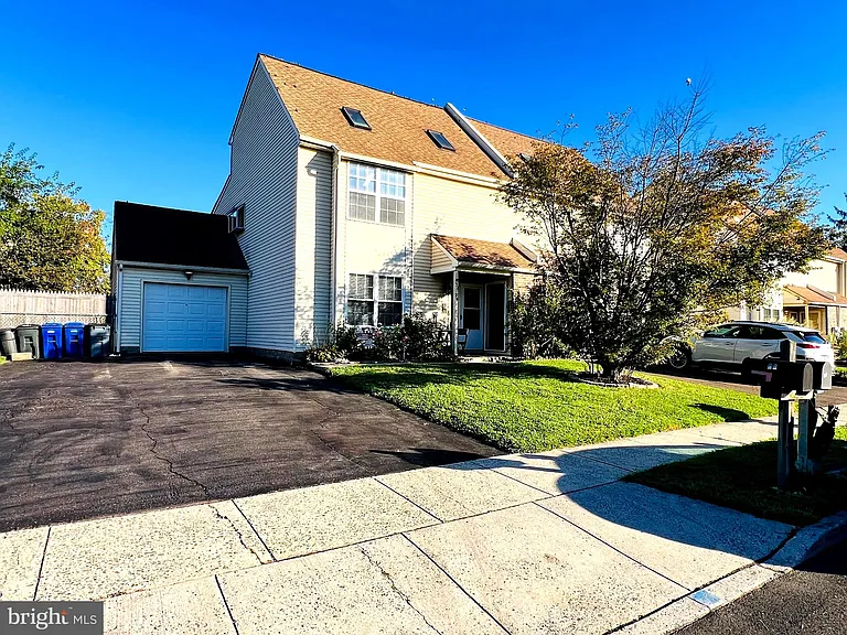 31 Belle Aire Ave — Photo 1