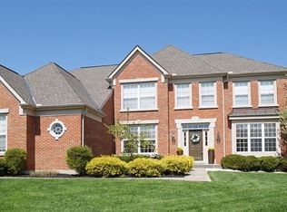 6669 Cherry Laurel Dr, Middletown, OH 45044