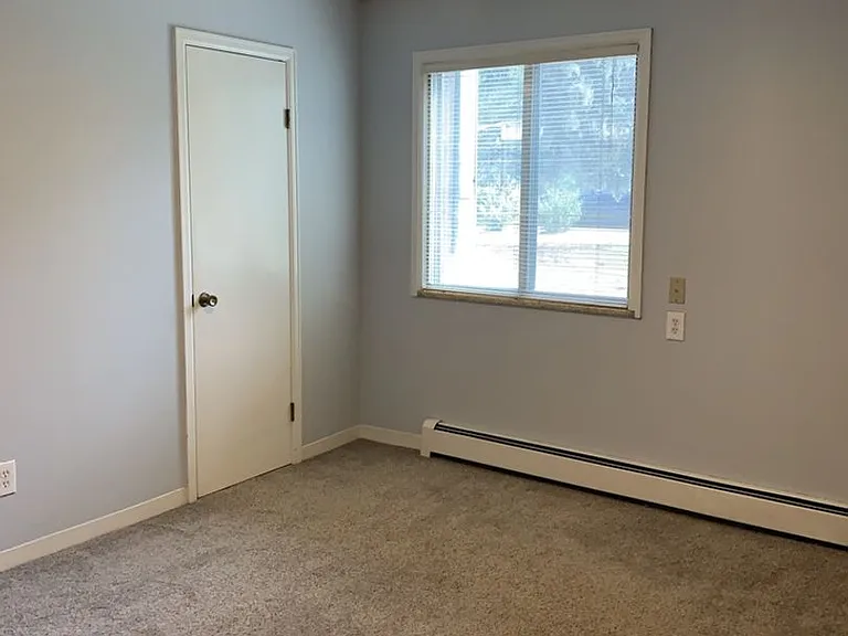 1309 Kirkwood Dr #405 — Photo 11