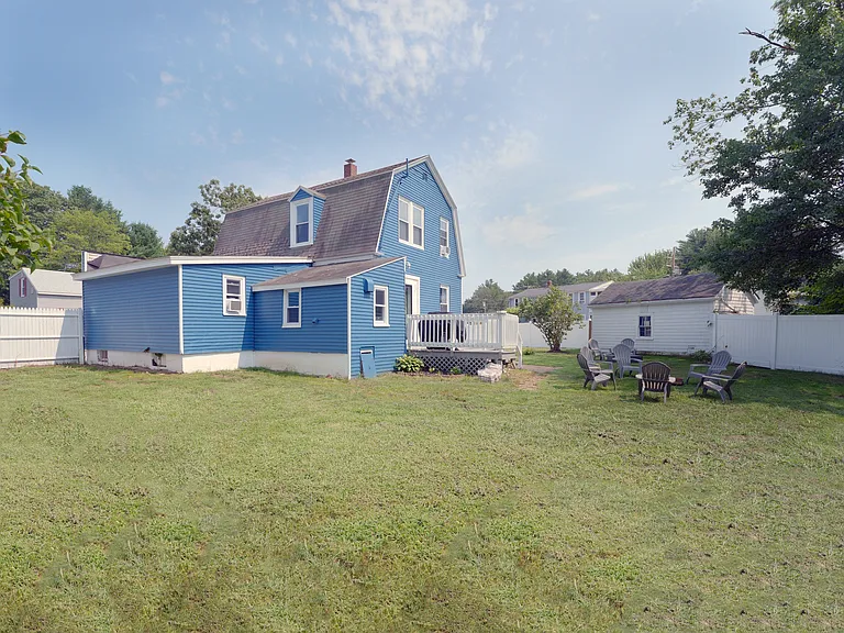 3 Dewey Ave — Photo 17
