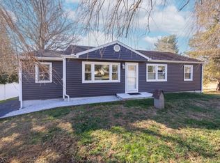 55 Robbins Rd, Branchburg Twp., NJ 08876