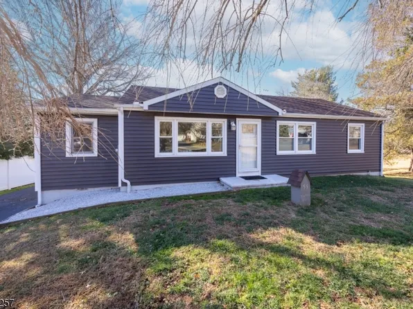 55 Robbins Rd, Branchburg Twp., NJ 08876