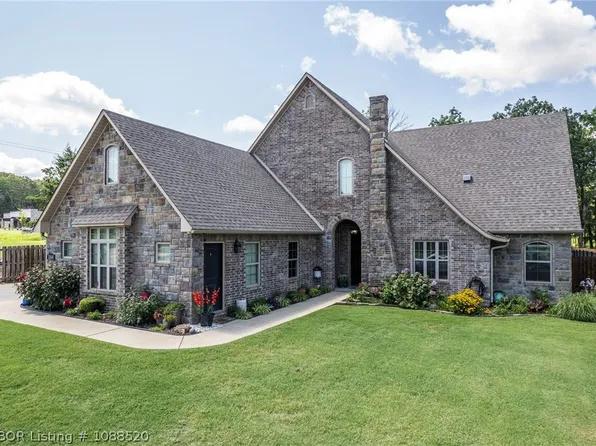 7304 Stonebrook Dr, Fort Smith, AR 72916