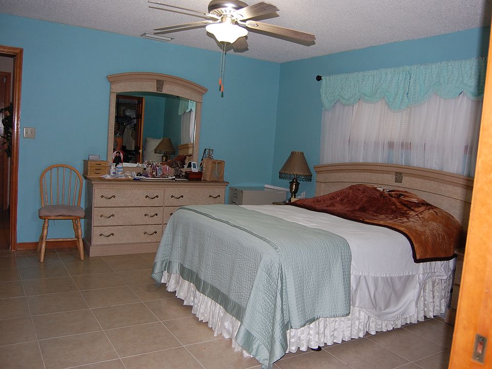 1st image of 1281 Saxon Blvd