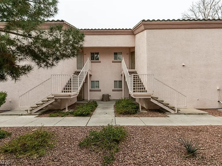 4555 E Sahara Ave #155 — Photo 4