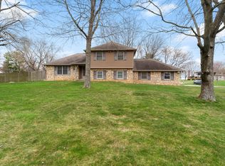8836 Saville Rd, Noblesville, IN 46060