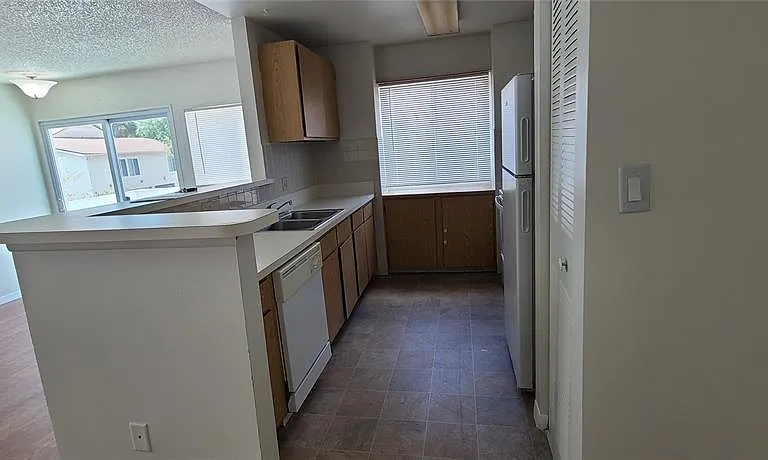 1101 Spring Meadow Dr #1101 — Photo 6