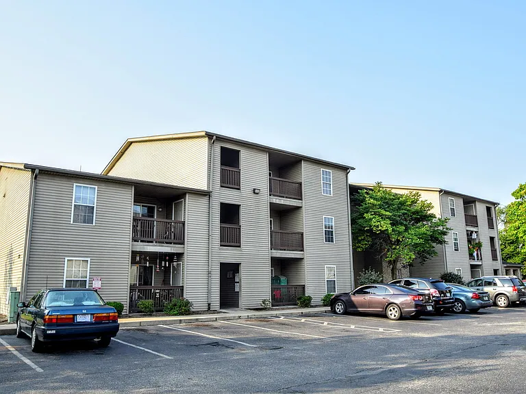 East Street Apartments — Photo 2