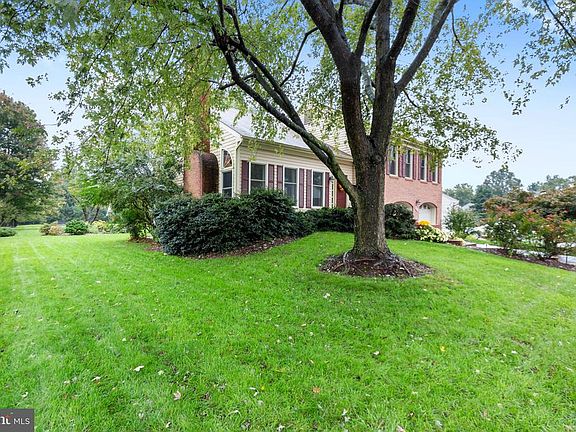 2nd image of 17431 Saint Theresa Dr