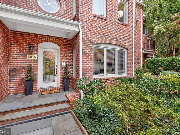 2nd image of 4016 Chancery Ct NW