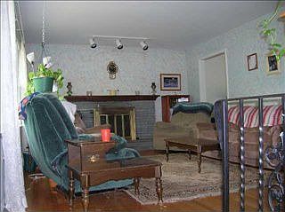 2nd image of 825 Greenwood Dr