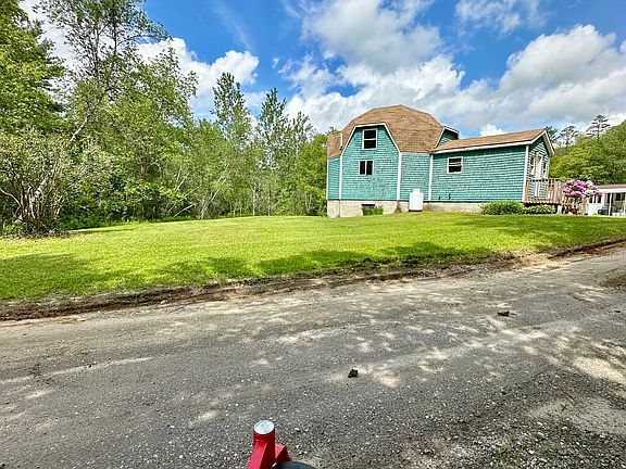 2nd image of 11 Cushing Rd