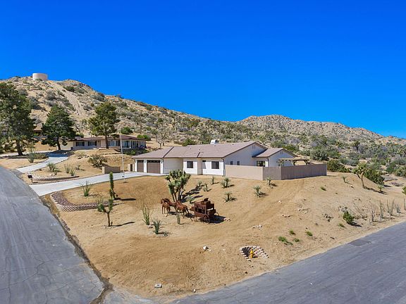 3rd image of 55531 El Dorado Dr