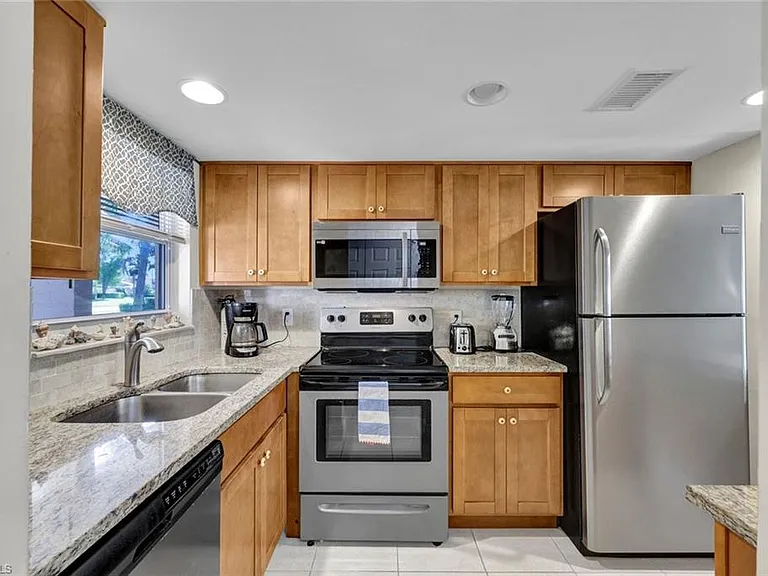 100 Forest Lakes Blvd #110 — Photo 6
