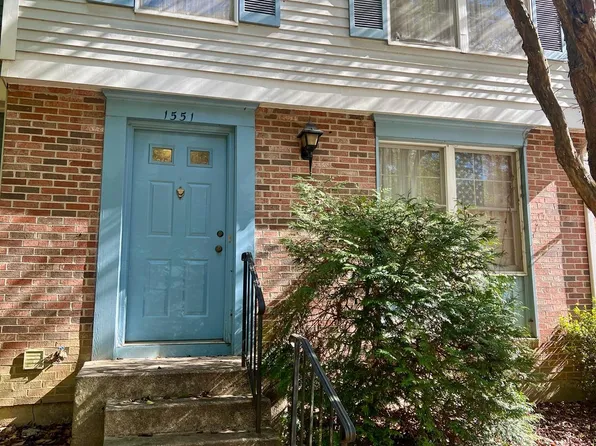1551 Bennington Woods Ct, Reston, VA 20194
