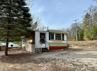 1689 Topinabee Mail Rte, Cheboygan, MI 49721