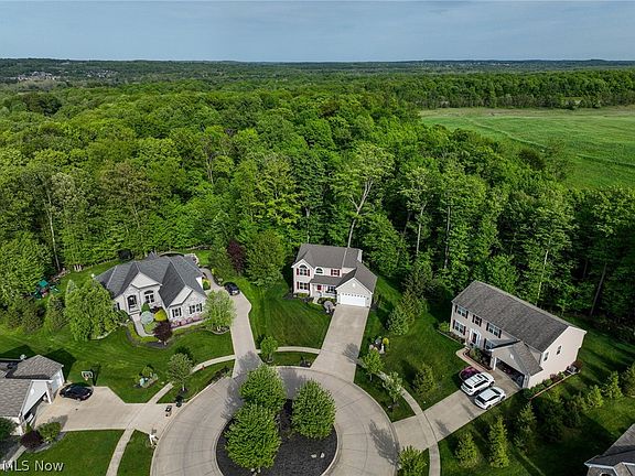 3rd image of 6370 Mulberry Bend Dr