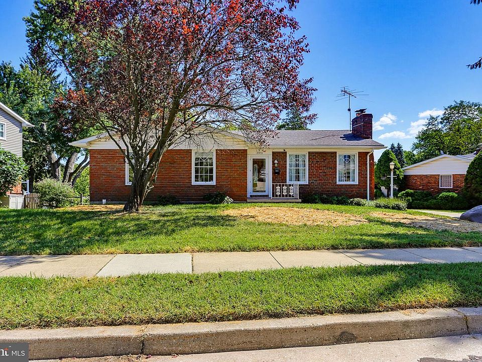 1st image of 2313 Harcroft Rd