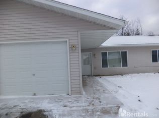 838 Greenhaven St, Minong, WI 54859