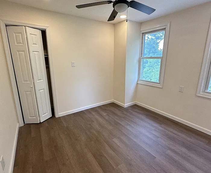 2717 Cedarhurst Rd #5 — Photo 3