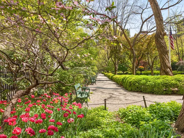 22 Gramercy Park image 21 of 23