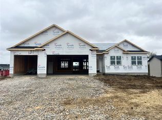 2402 Prairie Knoll Ct NW, Cedar Rapids, IA 52405