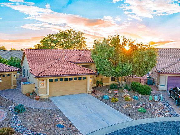4th image of 1301 N Mahogany Gulch Ln